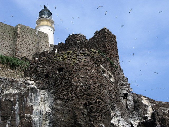 Bass Rock Lighthouse.jpg