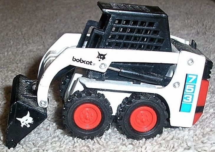 bobcat.jpg