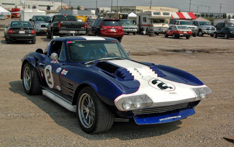 Chev Corvette 03.jpg