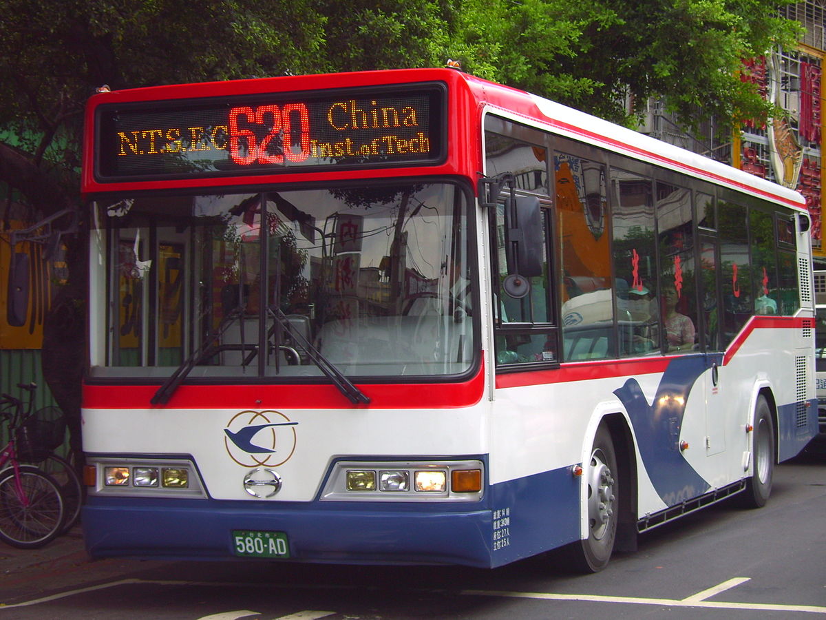 CSGB-GHBus_620_580AD_Front.jpg