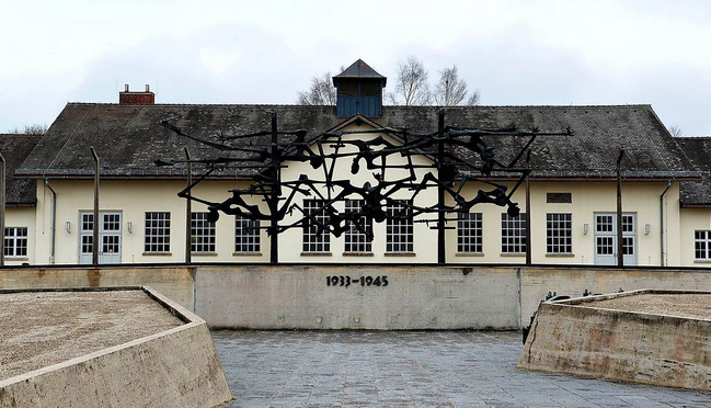 Dachau.jpg