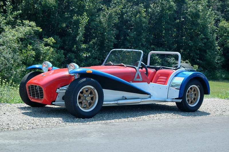 Lotus Seven 02.jpg