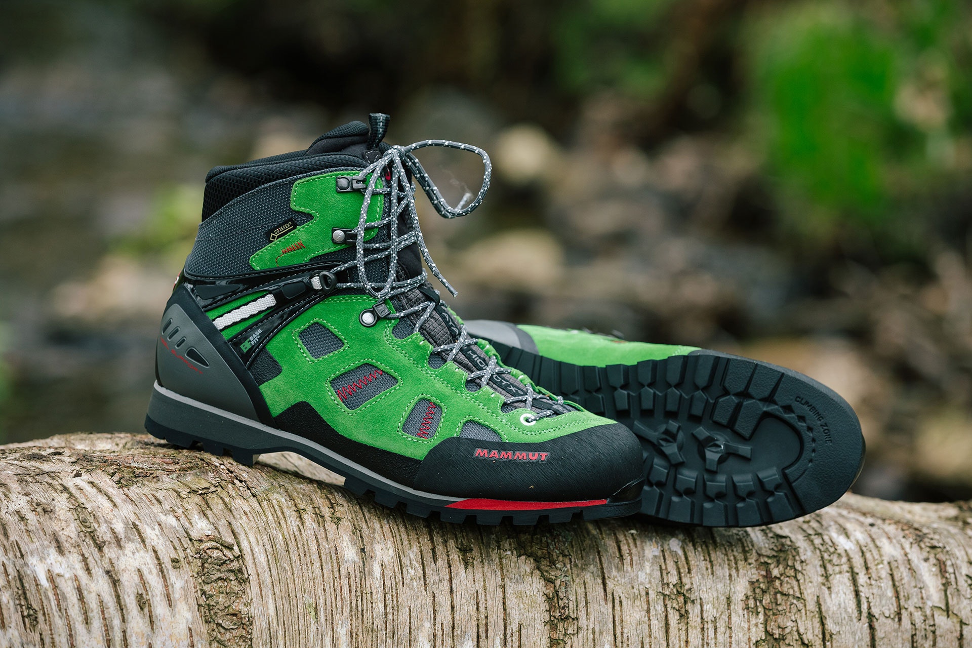 Mammut-Ayako-High-GTX-Walking-Boots-001.jpg