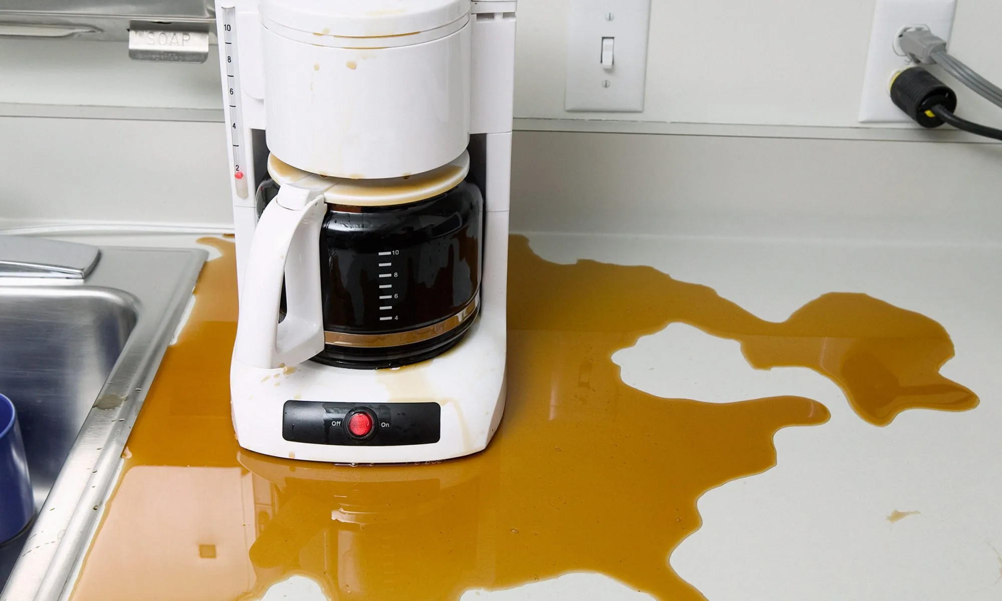 overflow-coffee-maker-getty-2000.webp