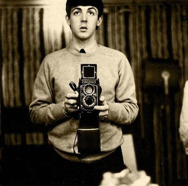 Paul Mcartney selfie.jpg