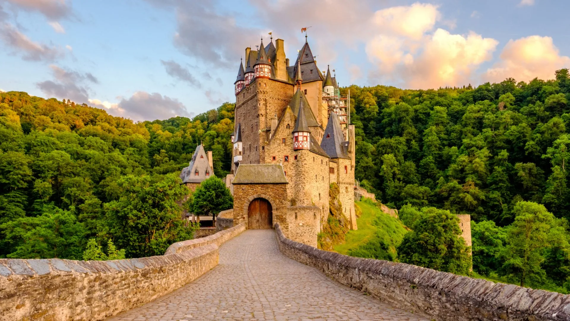 rhineland-castles-1920x1080.webp