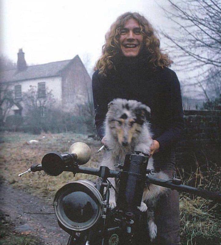 Robert Plant and his dog, 1970.jpg