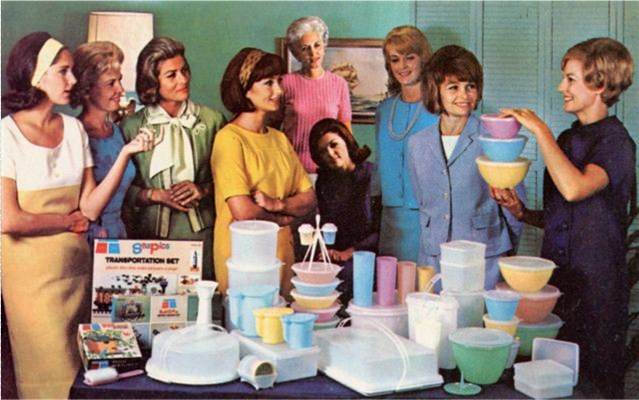 tupperware-party.png