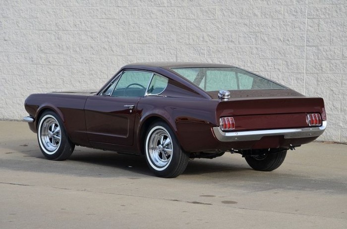 shortyMustang_02_800-700x463.jpg