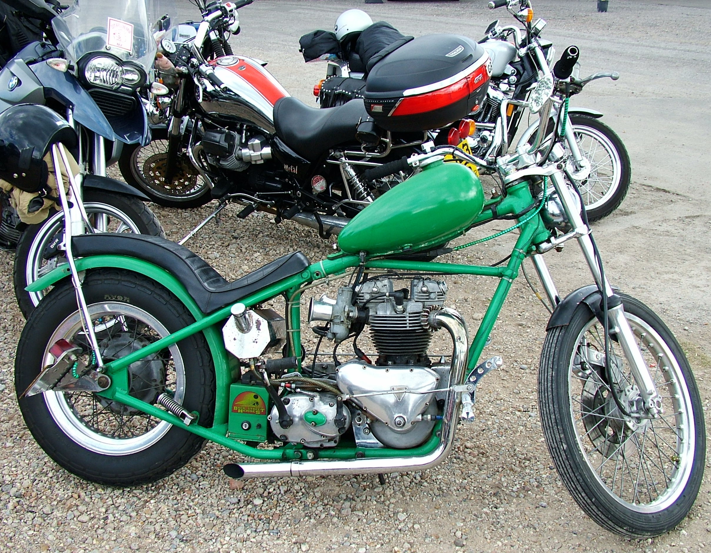 Triumph_Chopper_green.jpg