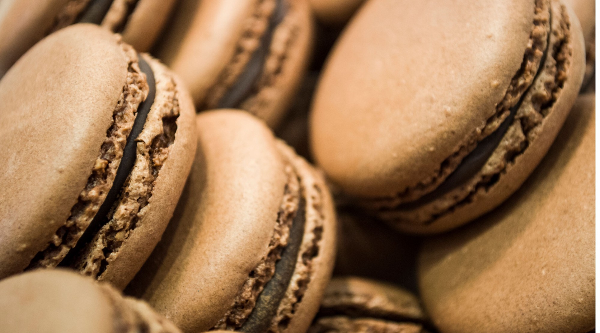 chocolate-macaroons_batuhan_toker-iStock-GettyImagesPlus-LEDE.jpg