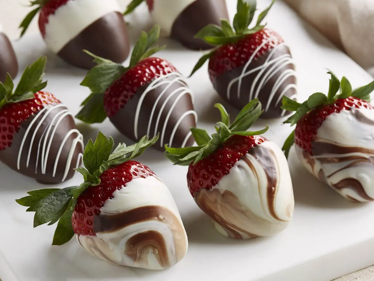 black-and-white-chocolate-covered-strawberries.webp