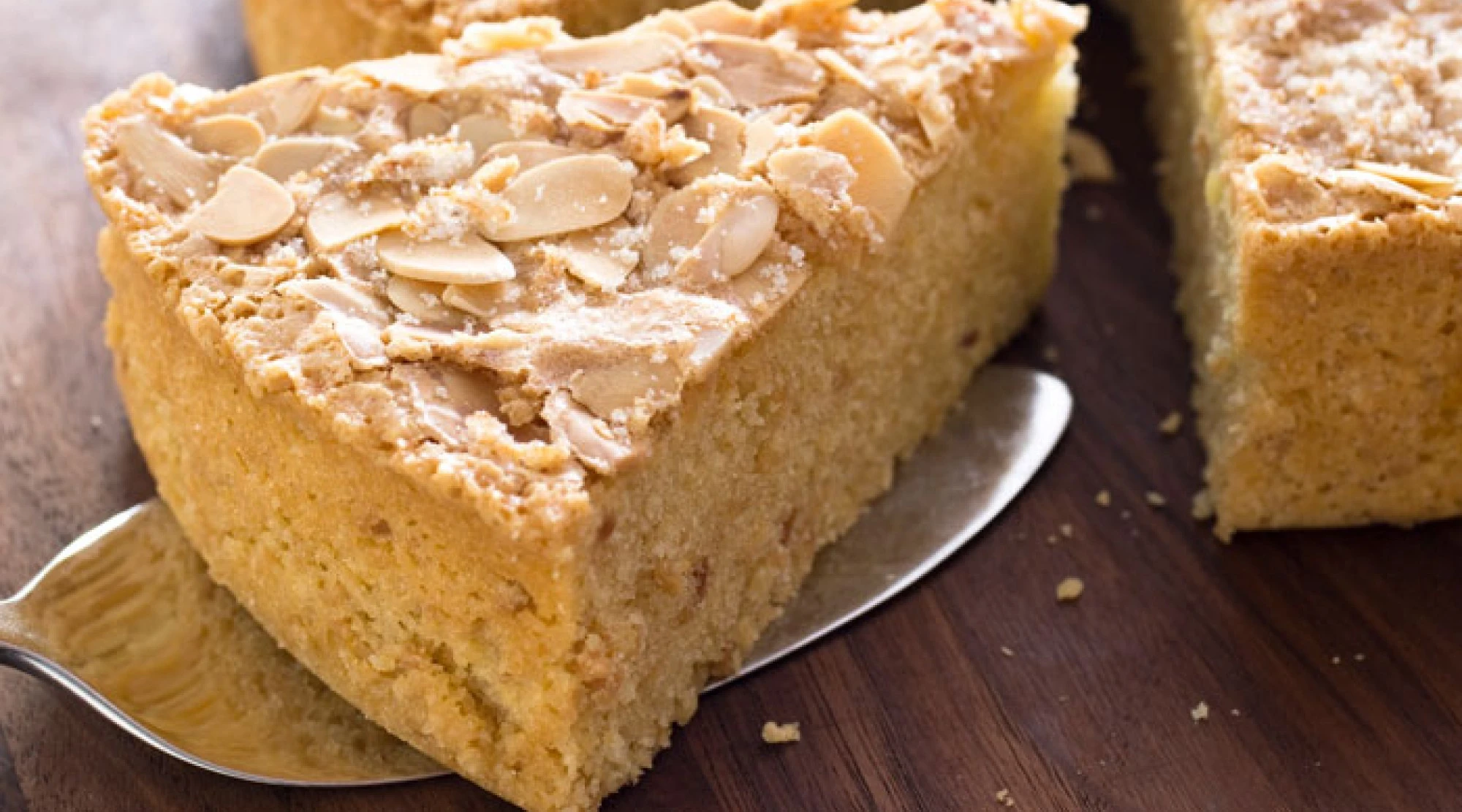 SFS_almond_cake-33-LEDE.webp