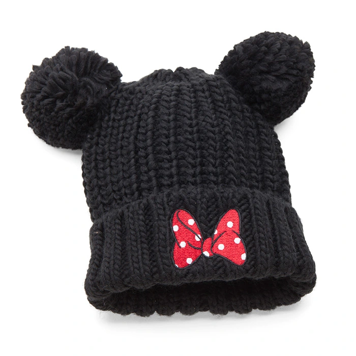 kisu_minni_pom_beanie.webp