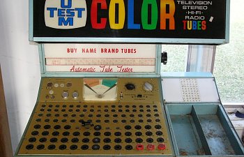 430017-retro_1950s_utestm_drugstore_tube_tester.jpg