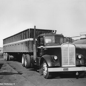 Kenworth 524