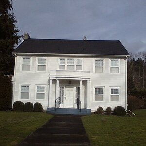 cool old house in sumner wa