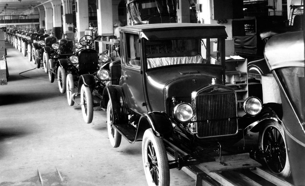 1926 Ford Model t assembly line