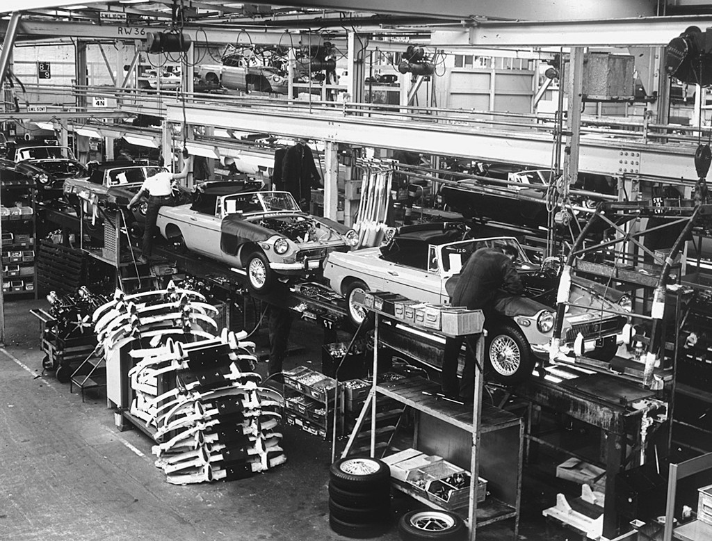 1960s-MGB assembly line