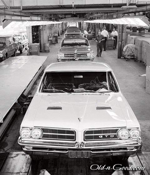 1964 Pontiac GTO assembly line