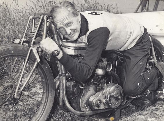 Burt Munro 1921  Indian Scout