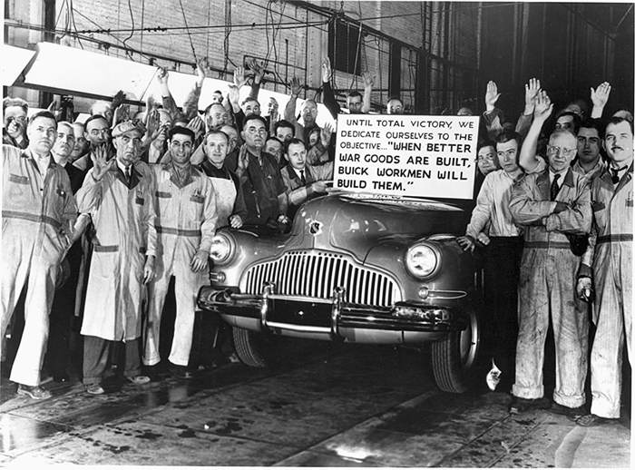 LAST BUICK OFF THE ASSEMBLY LINE FEBRUARY 3 1942