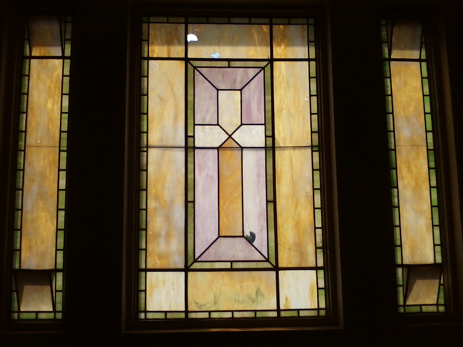 moliesum glass window in sumner