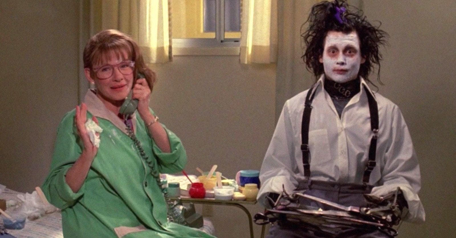 Fascinating Behind The Scenes Stories From 'Edward Scissorhands'