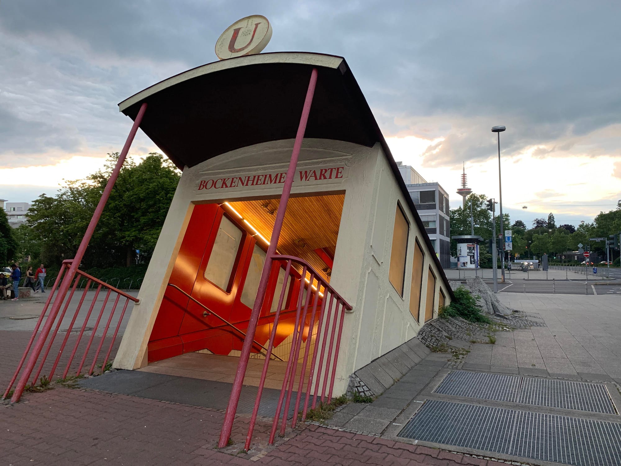 A Partially Submerged Train Car Provides a Dramatic Entrance to Frankfurt's  Bockenheimer Warte Subway Station — Colossal