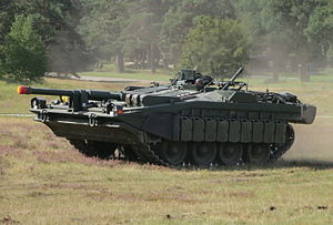 300px-Stridsvagn_103_Revinge_2013-1.jpg