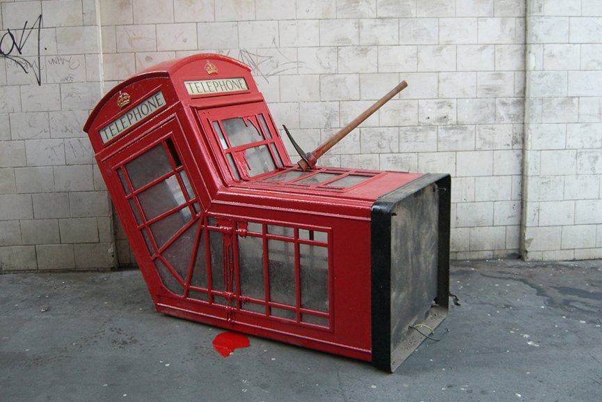 Banksy-Telephone-Booth-London-2006-courtesy-of-stencilrevolution.jpg