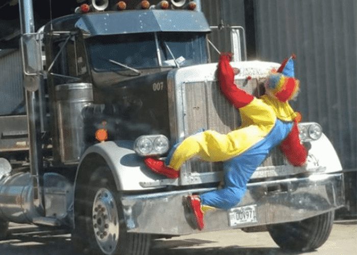 Trucker-Has-A-Message-For-The-Clown-Community.jpg