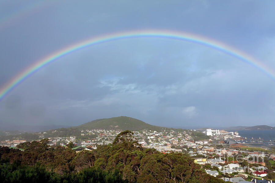 rainbow-over-albany-western-australia-elaine-teague.jpg