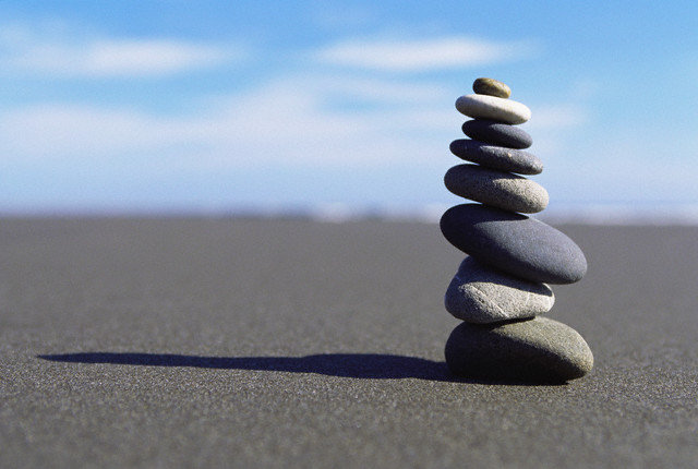 STACKING STONES, PEBBLES, ROCKS - Frederic Donner Books