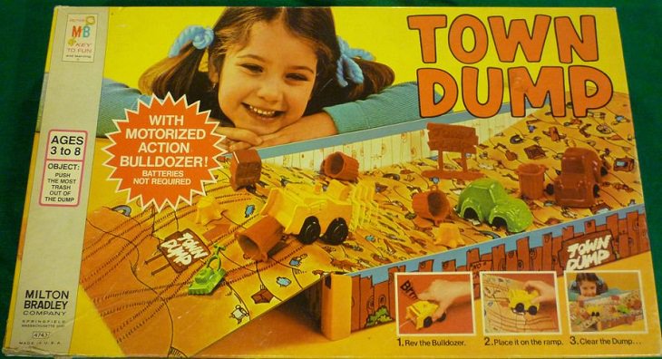 8 Bizarre Board Games You Probably Didn't Play