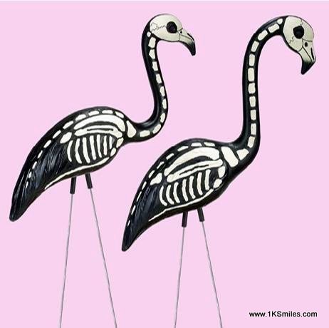 yard-flamingos-skeleton-001.jpg