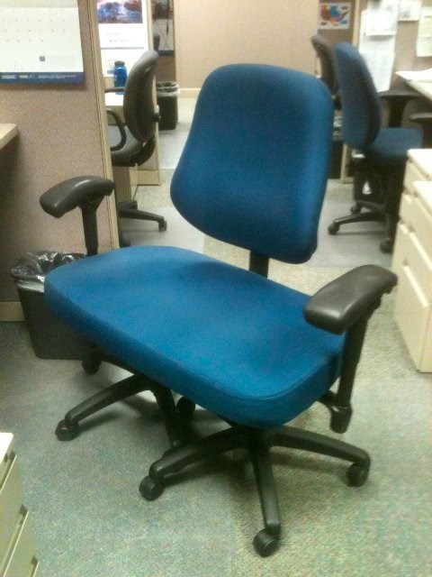 american-sized-office-chair